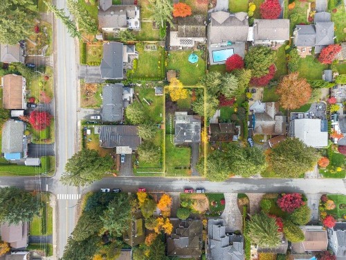 2518 Swinburne Avenue, North Vancouver, BC 