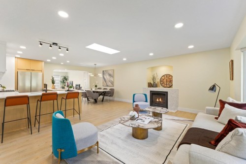 2518 Swinburne Avenue, North Vancouver, BC 