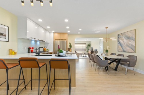 2518 Swinburne Avenue, North Vancouver, BC 