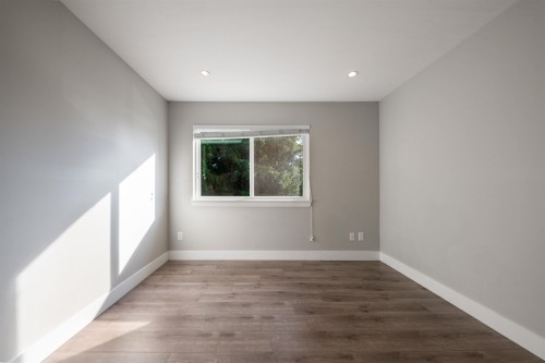 559 Bosworth Street, Coquitlam, BC 