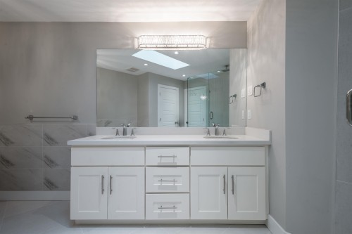 559 Bosworth Street, Coquitlam, BC 