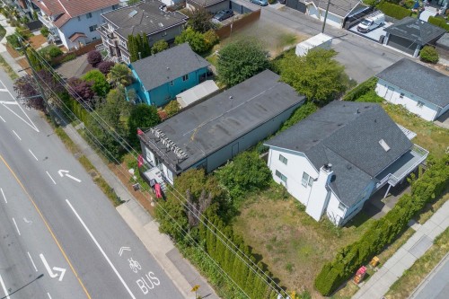 658 3Rd Street E, North Vancouver, BC 