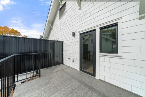 2530 Mcgill Street, Vancouver, BC 