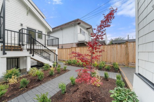 2530 Mcgill Street, Vancouver, BC 