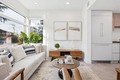 211-1008 47Th Avenue W, Vancouver, BC 