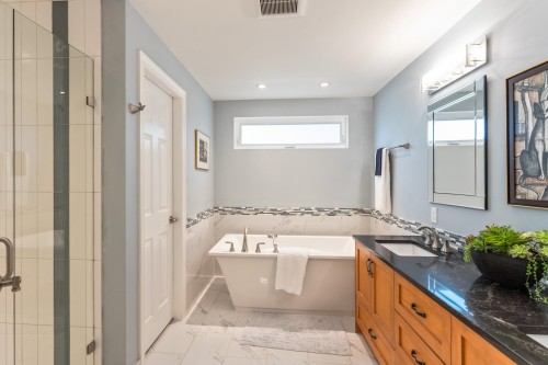 11300 Galleon Court, Richmond, BC 