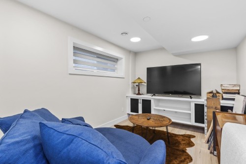 20388 Wicklund Avenue, Maple Ridge, BC 