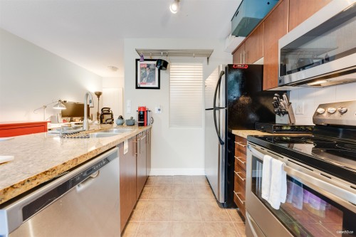 403-3250 St Johns Street, Port Moody, BC 