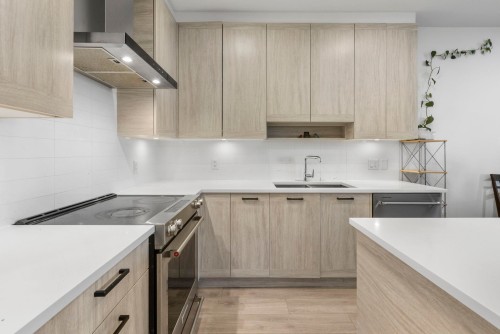 510-7579 16Th Street, Burnaby, BC 