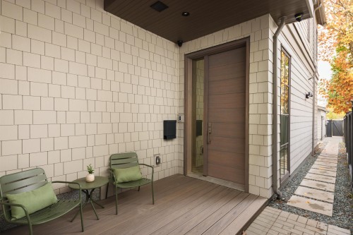 2-15 20Th Avenue W, Vancouver, BC 