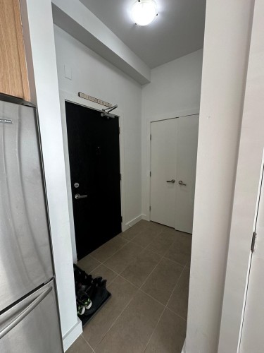 302-2955 Atlantic Avenue, Coquitlam, BC 