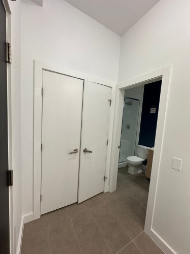 302-2955 Atlantic Avenue, Coquitlam, BC 