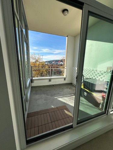 302-2955 Atlantic Avenue, Coquitlam, BC 