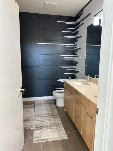 302-2955 Atlantic Avenue, Coquitlam, BC 