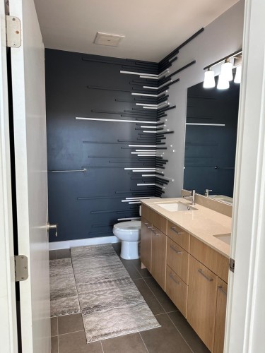 302-2955 Atlantic Avenue, Coquitlam, BC 