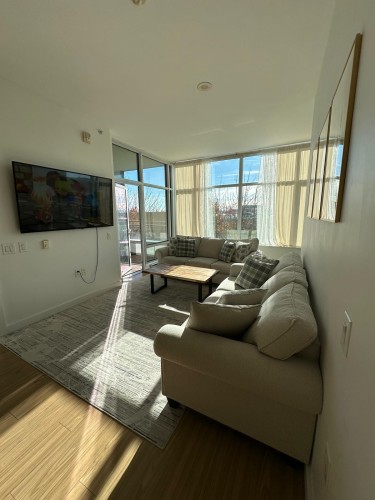 302-2955 Atlantic Avenue, Coquitlam, BC 