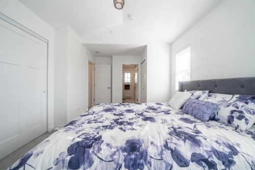 37-11272 240 Street, Maple Ridge, BC 