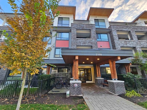 207-2160 Grant Avenue  Port Coquitlam, BC V3B 0T3