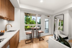 106-2550 Garden Drive  Vancouver, BC V5N 4X6