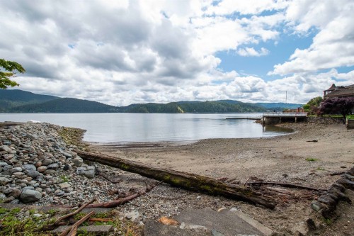 5293 Indian River Drive, North Vancouver, BC 