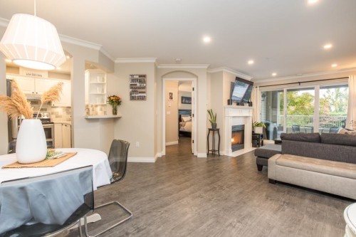 212-4770 52A Street, Delta, BC 