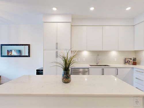 513-700 Clarke Road, Coquitlam, BC 