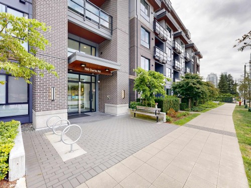 513-700 Clarke Road, Coquitlam, BC 