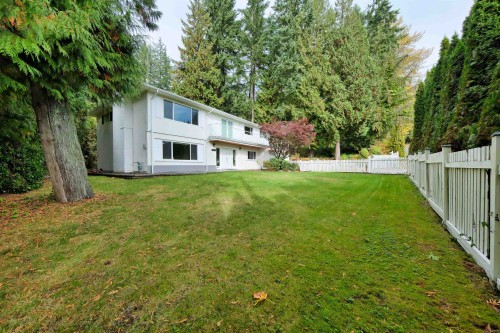 3915 Westridge Avenue, West Vancouver, BC 