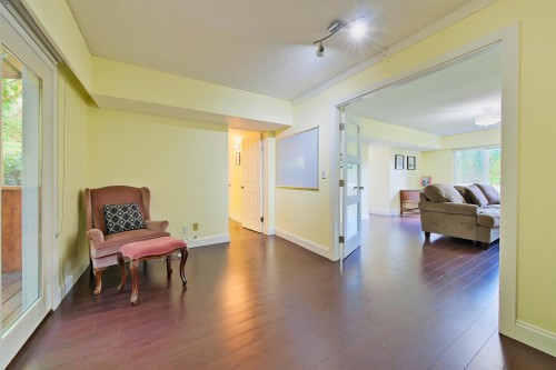 3915 Westridge Avenue, West Vancouver, BC 