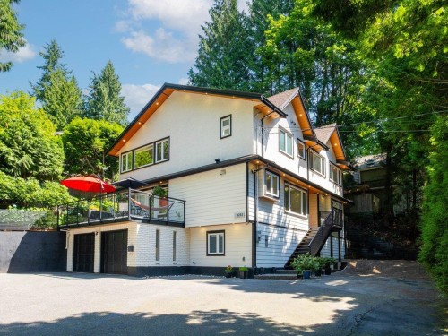 4283 Capilano Road, North Vancouver, BC 
