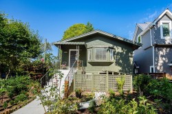 3099 6th Avenue W Vancouver, BC V6K 1X4