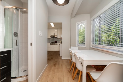 3099 6Th Avenue W, Vancouver, BC 