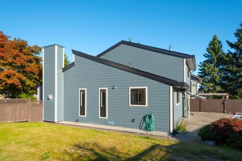 5 Campion Court, Port Moody, BC 