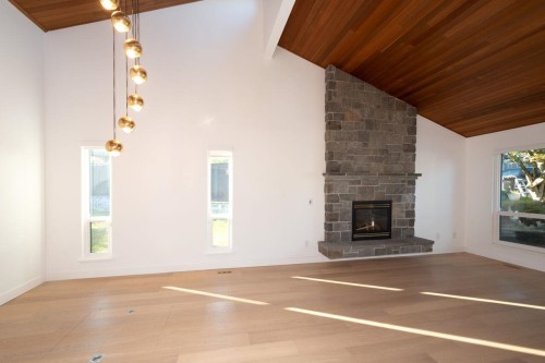 5 Campion Court, Port Moody, BC 