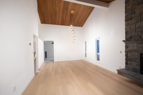 5 Campion Court, Port Moody, BC 