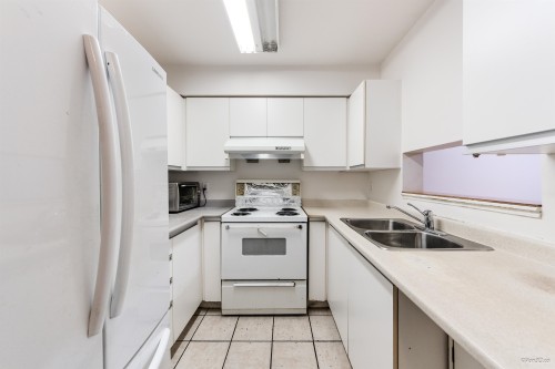 107-2533 Penticton Street, Vancouver, BC 