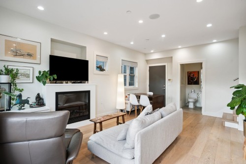 764 14Th Avenue E, Vancouver, BC 