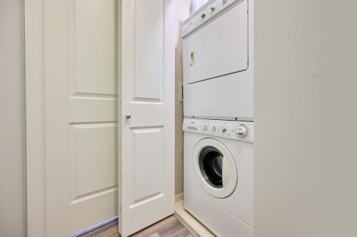 119-801 Klahanie Drive, Port Moody, BC 