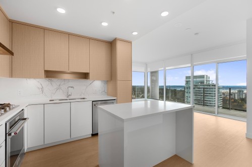 2706-699 Whiting Way, Coquitlam, BC 