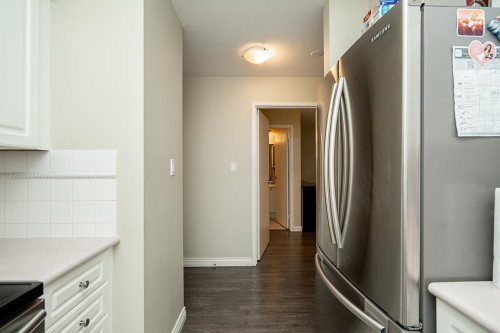 304-488 Helmcken Street, Vancouver, BC 