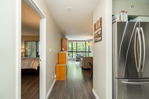 304-488 Helmcken Street, Vancouver, BC 