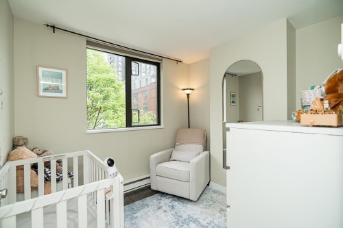 304-488 Helmcken Street, Vancouver, BC 