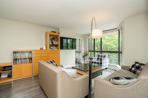 304-488 Helmcken Street, Vancouver, BC 