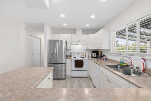 5483 Chestnut Crescent, Delta, BC 