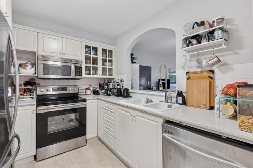 110-5900 Dover Crescent, Richmond, BC 