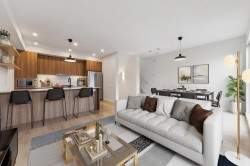 2-533 3rd Street E North Vancouver, BC V7L 1G4