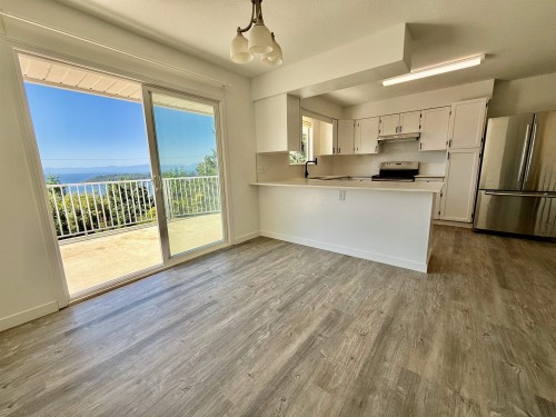 6472 Jasper Road, Sechelt, BC 