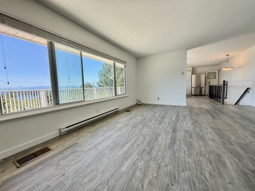 6472 Jasper Road, Sechelt, BC 