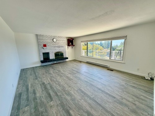 6472 Jasper Road, Sechelt, BC 