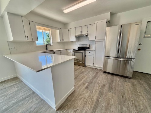 6472 Jasper Road, Sechelt, BC 